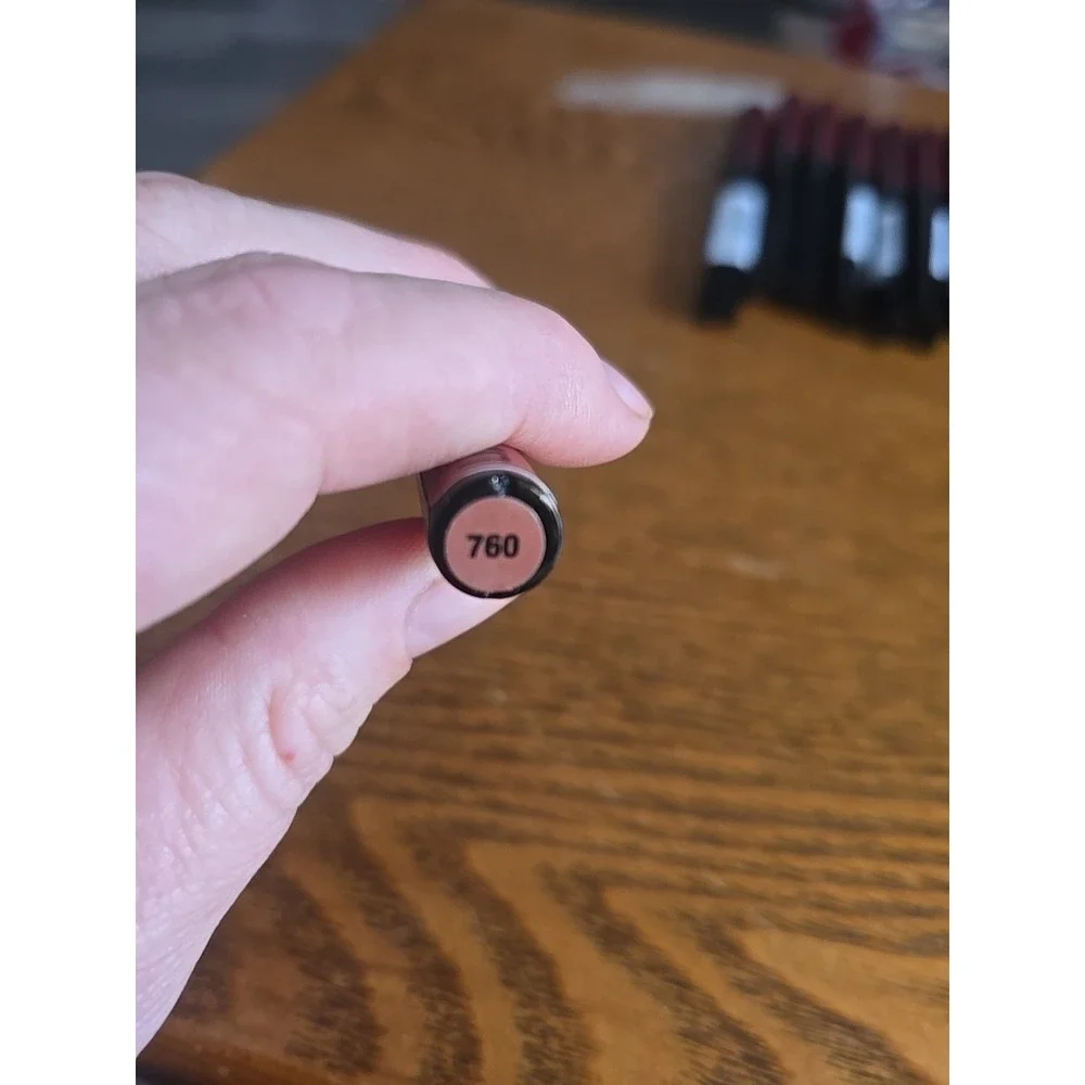 Rimmel Lip Art Graphic‎ Liner + Liquid Lipstick - 760 Now or Never, 0.06 fl oz